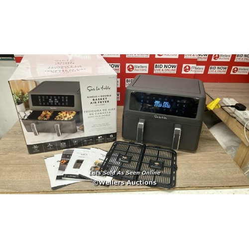 4109 - SUR TABLE AIR FRYER NEW 2 IN 1 / POWERS UP / MINIMAL SIGNS OF USE / D26