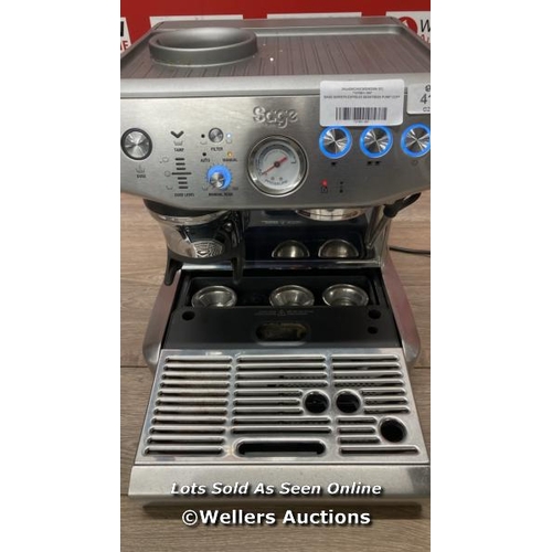 4128 - SAGE BARISTA EXPRESS BES875BSS PUMP COFFEE MACHINE / MINIMAL SIGNS OF USE/ POWERS UP / F29