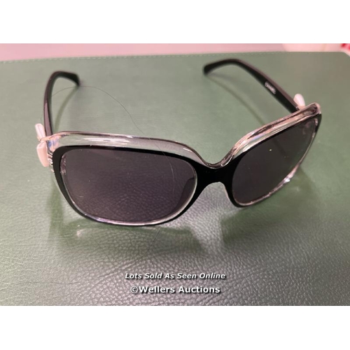 115 - LADIES CHANEL SUNGLASSES WITHOUT CASE