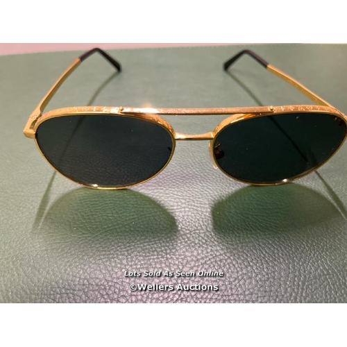 121 - LOUIS VUITTON SUNGLASSES WITHOUT CASE