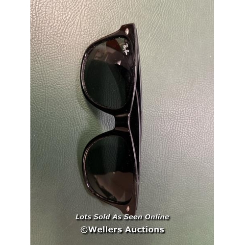 138 - 1X RAY BAN SUNGLASSES WITHOUT CASE