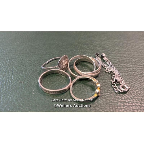 32 - 4X 925 SILVER RING 2X RING 1X SILVER BRACELET 2X SILVER CHAINS