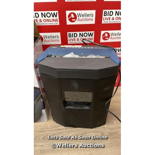 6016 - ROYAL 1005MC MICRO-CUT 10 SHEET SHREDDER / PAPER JAMMED / POWERS UP / SIGNS OF USE / A45