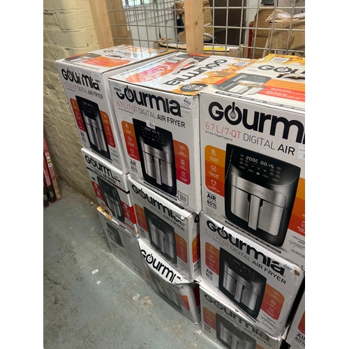 6051 - X9 Gourmia air fryers / all boxed / all signs of use