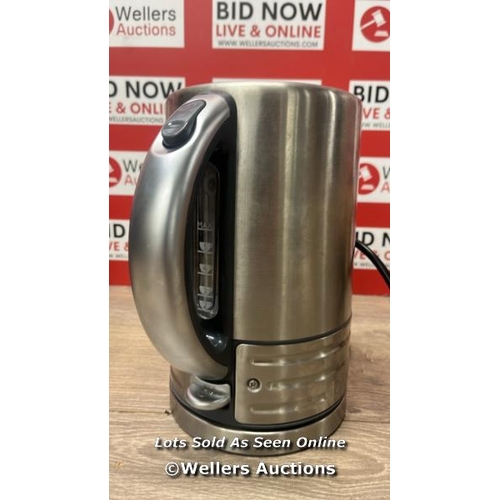 6076 - DUALIT LITE KETTLE & 4 SLOT TOASTER SET / KETTLE NO POWER / TOASTER POWERS UP / BOTH SHOWING SIGNS O... 