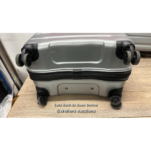 6091 - SAMSONITE TECH 3 2PC HARDSIDE LUGGAGE SET / SIGNS OF USE / OVERALL GOOD CONDITION COMBINATION UNLOCK... 