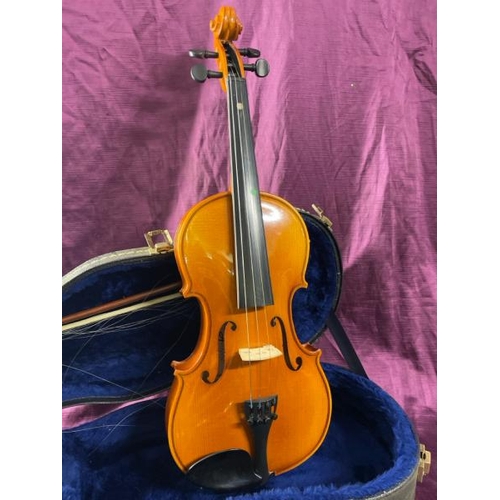 33 - Antoni AV44 violin, 60cm (l) with bow and case  / All lots are located at The Barn, Hampstead Farm, ... 