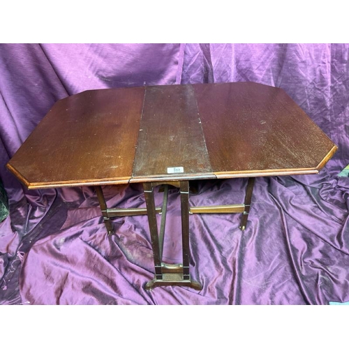 392 - Early 20th century mahogany drop leaf table, requires top reattaching, 55cm (h) x 87cm (h) x 60cm (d... 