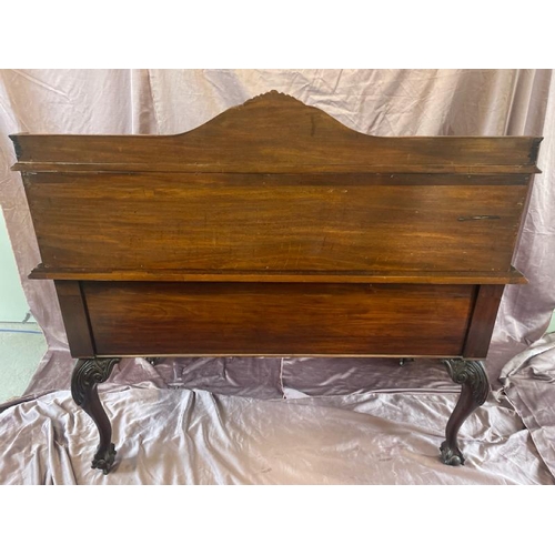 501 - A circa 1900, Georgian style highly decorative and carved mahogany lined writing desk with leather i... 