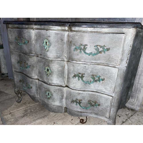 505 - An 18th century Louis XV serpentine three-drawer chest disguised as nine, 80cm (h) x 120cm (w) x 56c... 