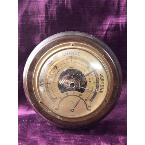 51 - Barometer, 15cm (dia)  / All lots are located at The Barn, Hampstead Farm, Nr Henley on Thames, Oxfo... 