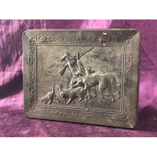 80 - Large tin depicting a hunting scene, 32cm (l) x 25cm (w) x 9cm (h)  / All lots are located at The Ba... 