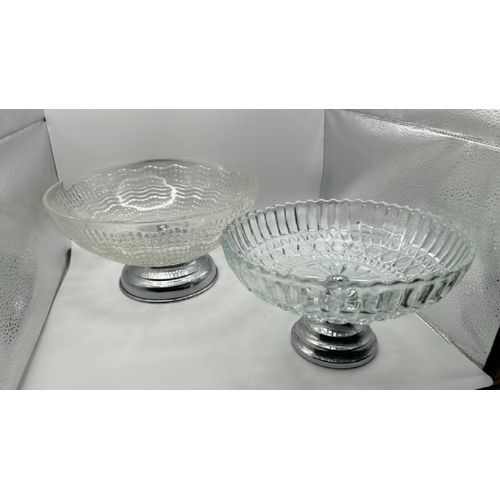 106 - Two similar cut class fruit bowls, 24cm (dia)  / All lots are located at Gower Reclamation, Unit 17b... 