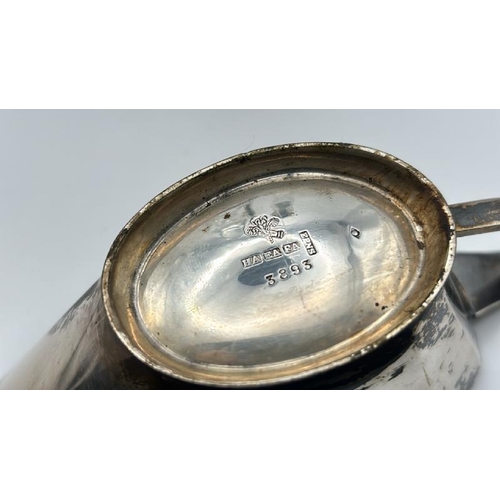 108 - A silver plated condiments set, silver plated gravy boat and boot lace hook  / All lots are located ... 