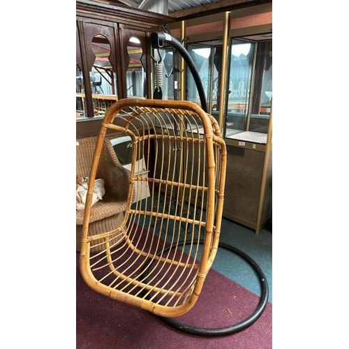 146 - Hanging cane chair, 170cm (h)  / All lots are located at Gower Reclamation, Unit 17b, Crofty Industr... 