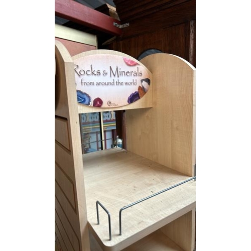 152 - Shop display stand, 180cm (h)  / All lots are located at Gower Reclamation, Unit 17b, Crofty Industr... 