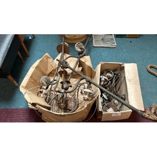 155 - Box of Victorian gas lighting components  / All lots are located at Gower Reclamation, Unit 17b, Cro... 