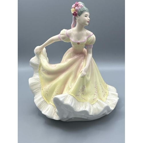 200 - Royal Doulton pretty ladies collection 