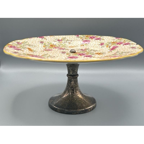 218 - Royal tudorware cake stand and small metal dish  / All lots are located at Gower Reclamation, Unit 1... 