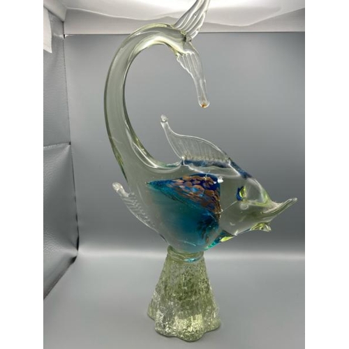 249 - Murano style glass fish, damaged tail, 34cm high  / All lots are located at Gower Reclamation, Unit ... 