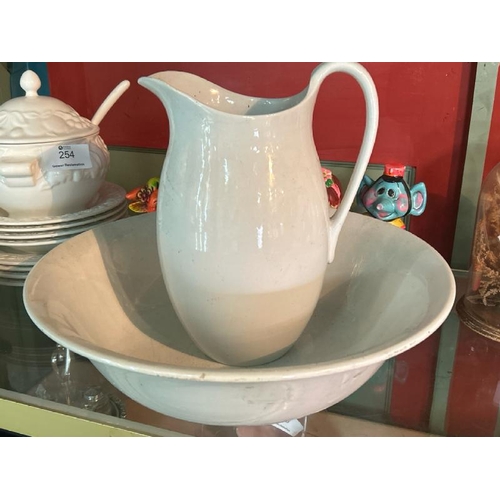 256 - A white wash basin and jug set, jug 29cm (h), bowl 41.5cm (dia)  / All lots are located at Gower Rec... 