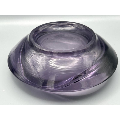 281 - 1960's Sklounion 'Rosice' bowl by Rudolf Jurnikl, 19cm (dia)  / All lots are located at Gower Reclam... 