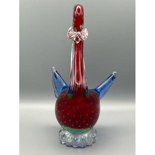 284 - Murano glass swan, 19cm (h)  / All lots are located at Gower Reclamation, Unit 17b, Crofty Industria... 