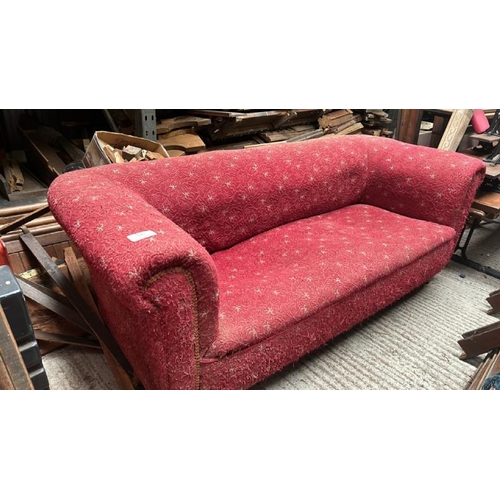 340 - Red sofa, 75cm (h) x 193cm (l) x 80cm (d)  / All lots are located at Gower Reclamation, Unit 17b, Cr... 