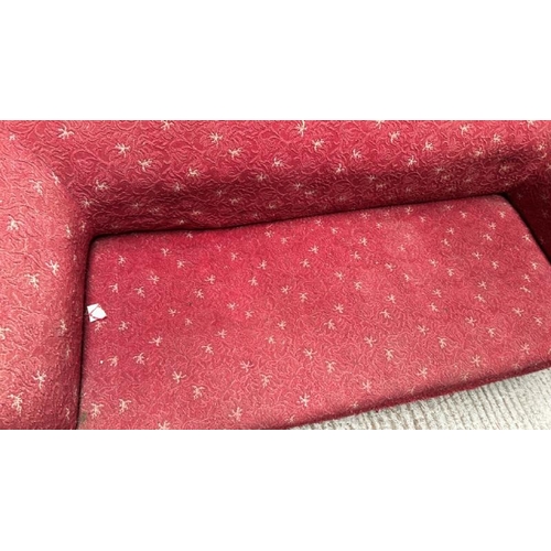 340 - Red sofa, 75cm (h) x 193cm (l) x 80cm (d)  / All lots are located at Gower Reclamation, Unit 17b, Cr... 