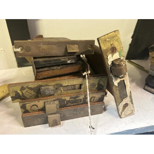 533 - Seven assorted 1920's and 1930's mortice locks without keys  / All lots are located at Gower Reclama... 