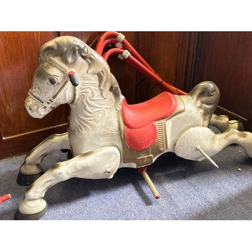 562 - Vintage tinplate rocking horse, not attached to the base, 97x55x28cm, incomplete  / All lots are loc... 