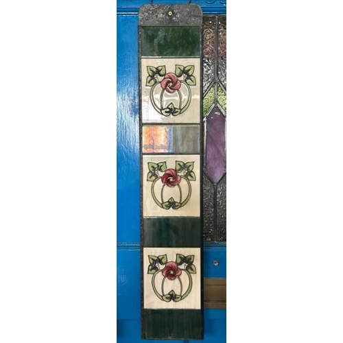 571 - Half set of art nouveau cream floral fireplace tiles, each 14x16cm, with metal tile holder  / All lo... 