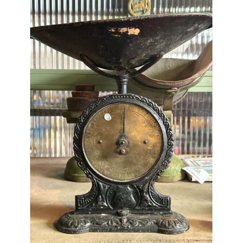 640 - Vintage Salters cast iron and brass family scale number 45  / All lots are located at Gower Reclamat... 