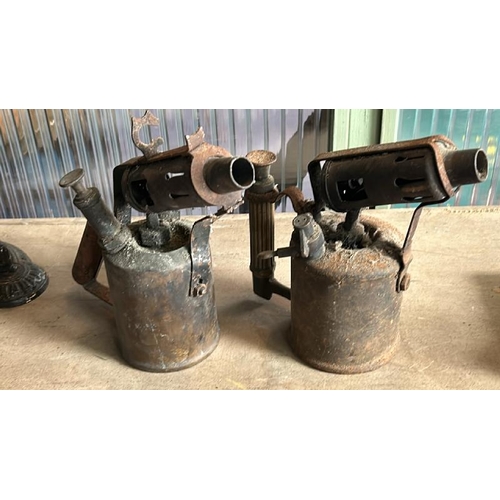 642 - Two vintage blow torches, as found  / All lots are located at Gower Reclamation, Unit 17b, Crofty In... 