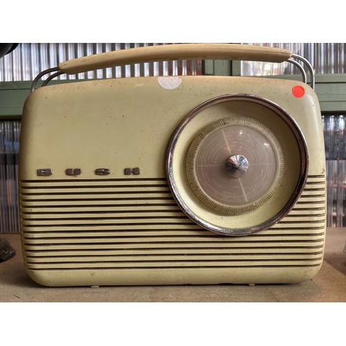 650 - Vintage Bush radio type TR82C as found, 33x23cm  / All lots are located at Gower Reclamation, Unit 1... 