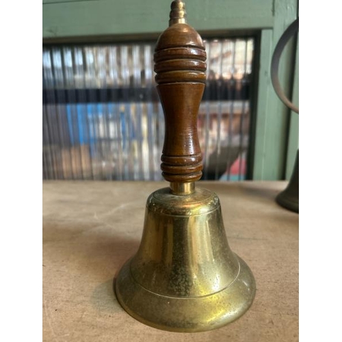 658 - Three vintage bells, tallest is 23.5cm high  / All lots are located at Gower Reclamation, Unit 17b, ... 