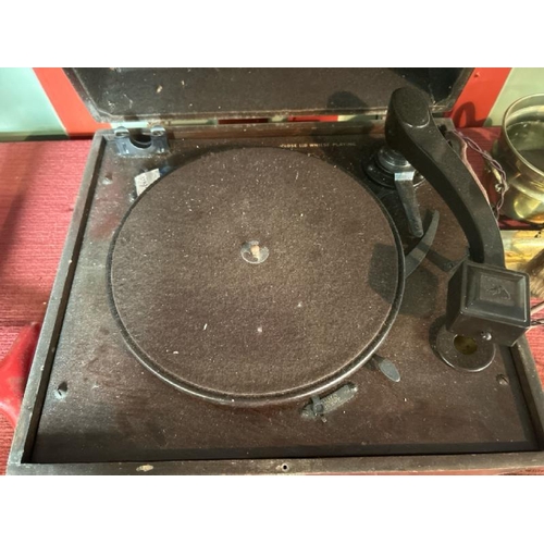 662 - Vintage HMV turntable in wooden case model number 119  / All lots are located at Gower Reclamation, ... 