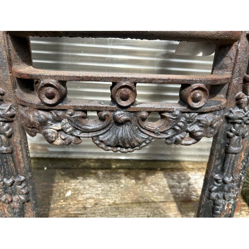 745 - A Victorian cast iron hob grate, 46cm (h) x 40cm (w) x 28cm (d)  / All lots are located at Gower Rec... 