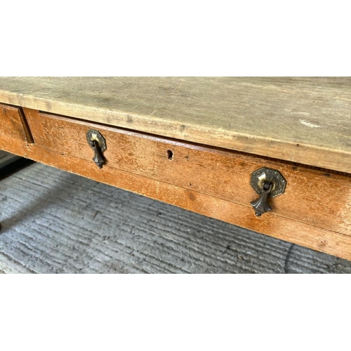 749 - A four drawer oak kitchen table, 74cm (h) x 76cm (d) x 153cm (w), in need of some restoration  / All... 