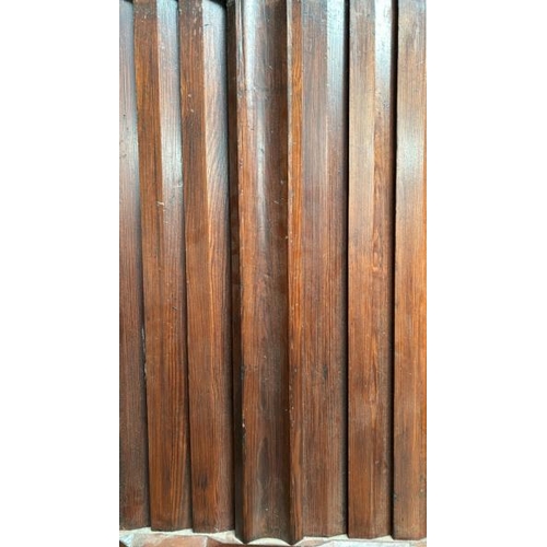 761 - Large church door with cast iron handle, 208cm (h) x 77cm (w) x 7cm (d)  / All lots are located at G... 