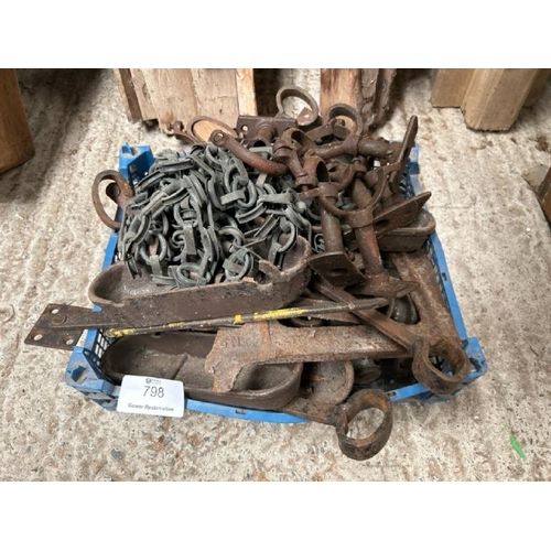 798 - Crate of assorted metal inc. Iron hand rail brackets  / All lots are located at Gower Reclamation, U... 