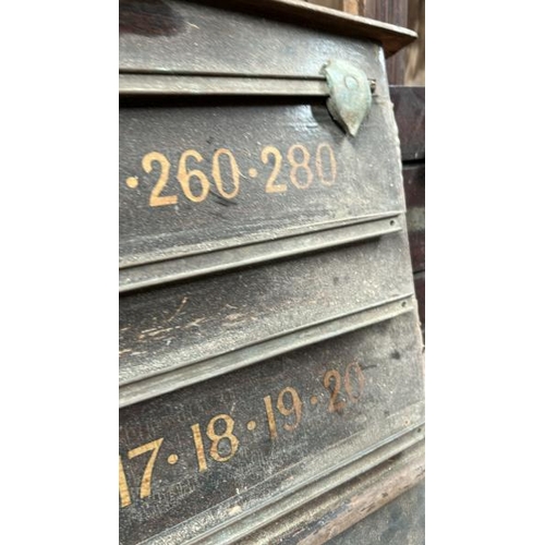 799 - An oak snooker scoreboard, 40cm (h) x 90cm (w)  / All lots are located at Gower Reclamation, Unit 17... 