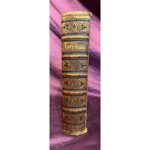 688 - A 19th century family bible / All lots are located at The Barn, Hampstead Farm, Nr Henley on Thames,... 