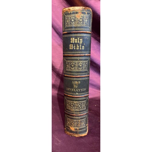 690 - Early 19th century family bible / All lots are located at The Barn, Hampstead Farm, Nr Henley on Tha... 