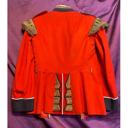 721 - A 20th century heavily guilt embraided mansman's tunic, possible Household Division, with black apel... 