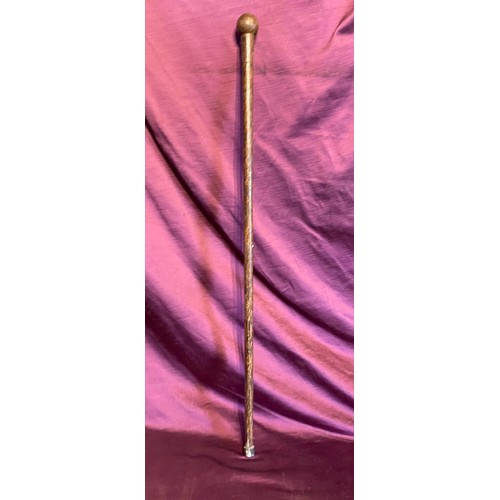 924 - A 20th century hand crafted walking stick / All lots are located at The Barn, Hampstead Farm, Nr Hen... 