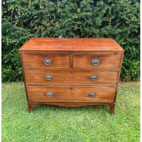 701 - Early 19th century regency period two over two mahogany chest of drawers on splayed feet, of small p... 