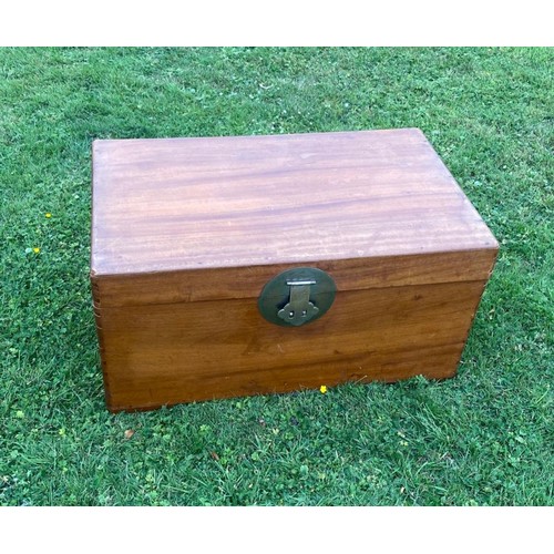 935 - A 19th century campherwood campaign trunk with brass clasp and plate / All lots are located at The B... 