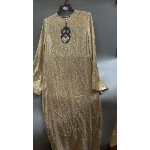 green emerald velvet dress Rent Realisation Par Marie Dress In Rose main image 0