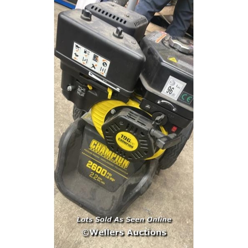 2023 - CHAMPION PETROL 2600 PSI PRESSURE WASHER  / SIGNS OF USE / INCOMPLETE